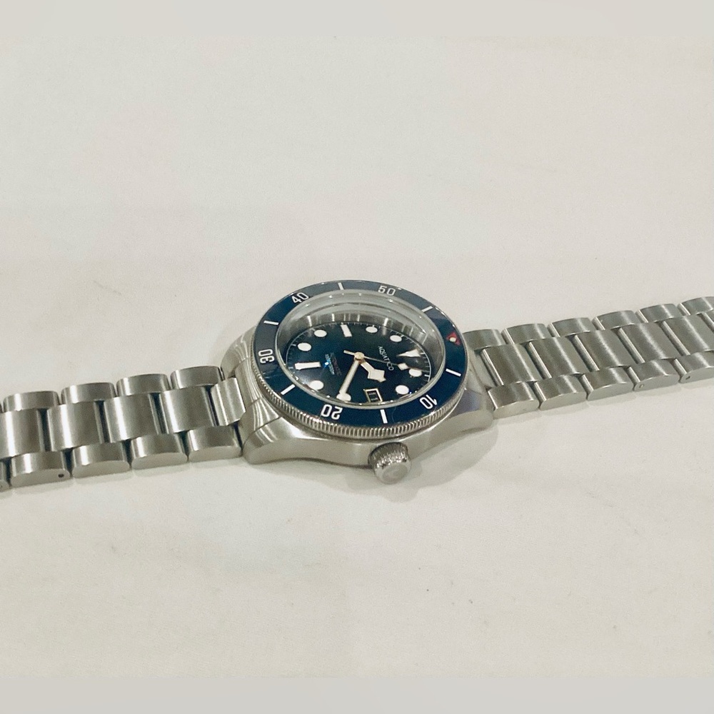Aquatico Sea Star V2 Automatic 42mm Black Dial 300m Dive Watch - Picture 7 of 16